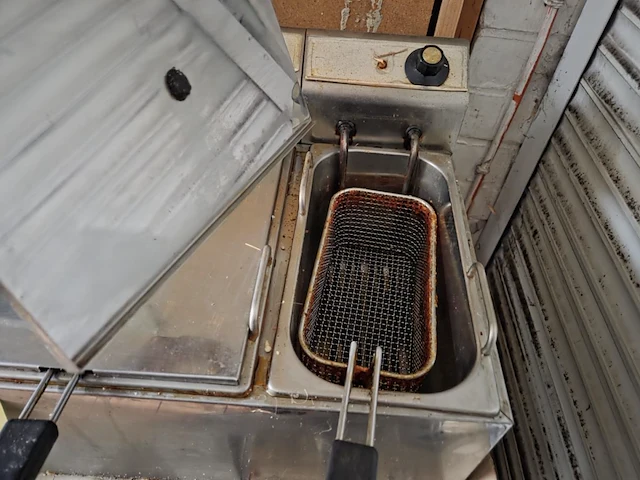 Rvs dubbele friteuse nn - afbeelding 2 van  2
