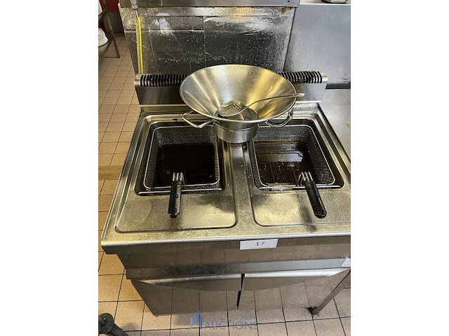 Rvs dubbele gas-friteuse berto's - afbeelding 2 van  4