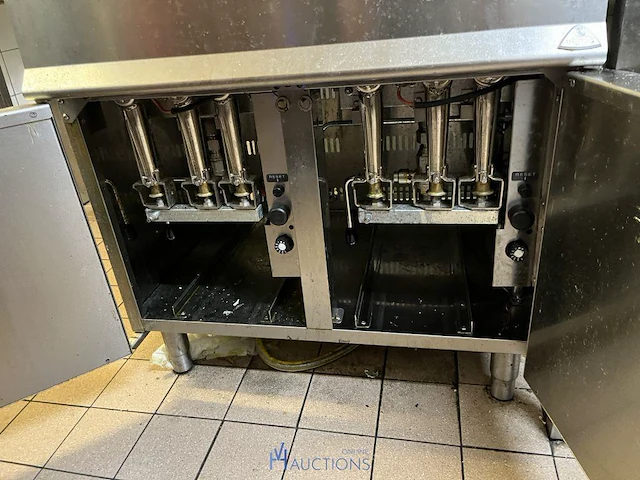Rvs dubbele gas-friteuse berto's - afbeelding 3 van  4
