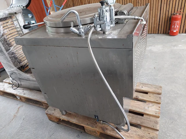 Rvs elektrische kookketel bertos se9p10i - afbeelding 7 van  11