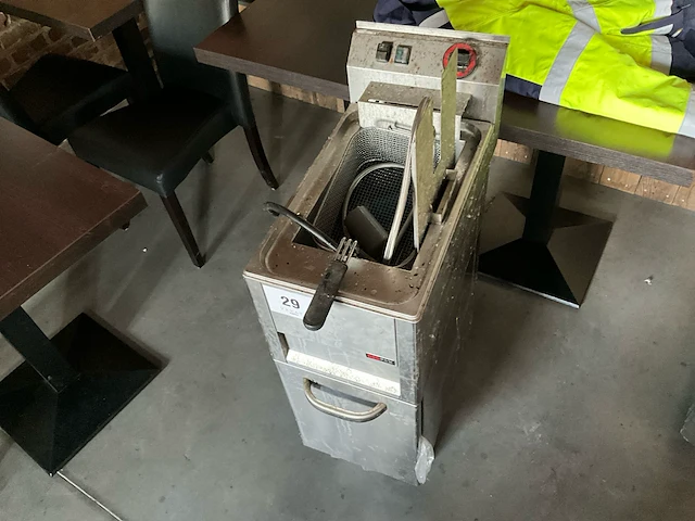 Rvs friteuse dean sr 42 gn - afbeelding 1 van  7