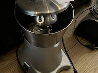 Rvs fruitpers gju - afbeelding 4 van  4