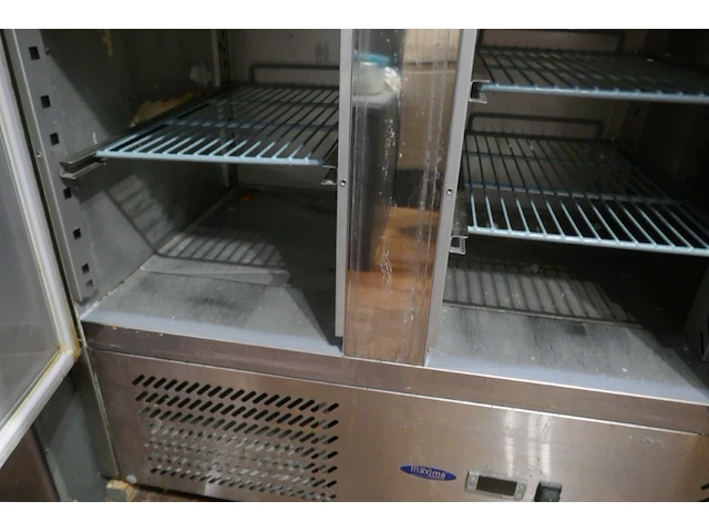 Rvs gekoelde werkbank-saladebar met marmer werkblad 3-deurs maxima - afbeelding 3 van  6