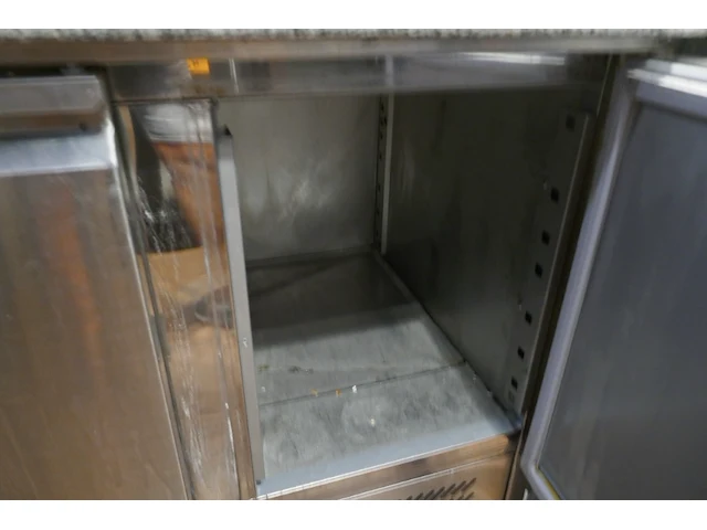 Rvs gekoelde werkbank-saladebar met marmer werkblad 3-deurs maxima - afbeelding 5 van  6