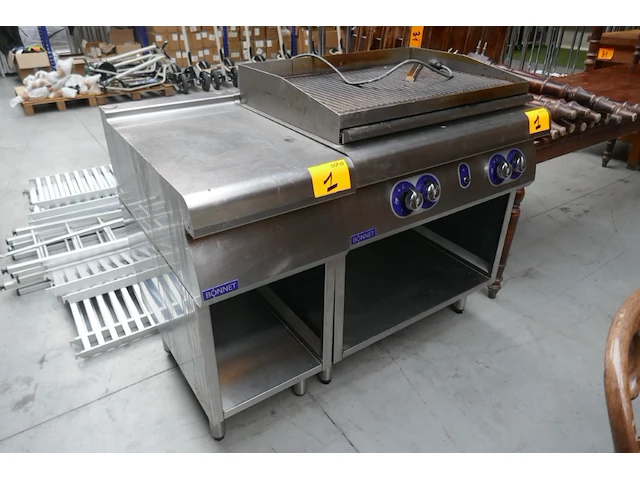 Rvs grill fornuis bonnet + werkblad - afbeelding 1 van  6
