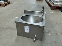 Rvs handenwasser met kniebediening - afbeelding 1 van  6