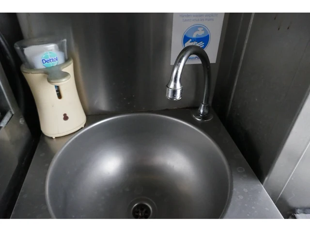 Rvs handwasser - afbeelding 3 van  3