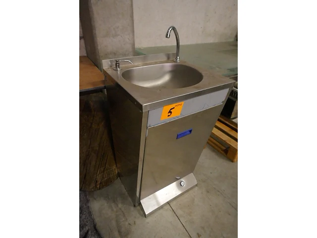 Rvs handwasser - afbeelding 1 van  4
