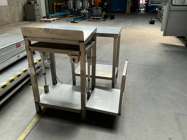 Rvs heftafel - afbeelding 1 van  6
