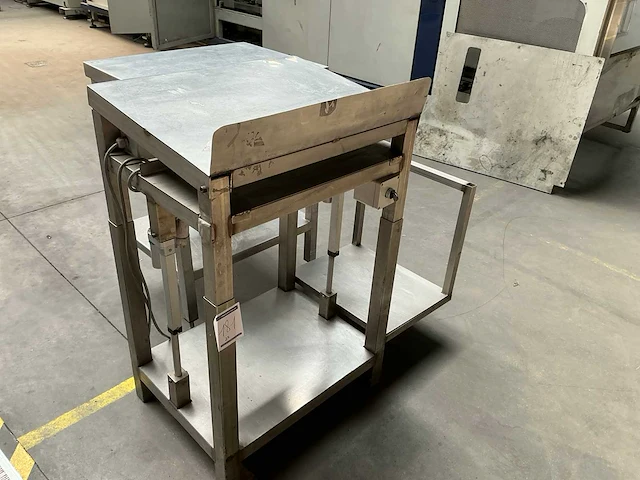 Rvs heftafel - afbeelding 3 van  6
