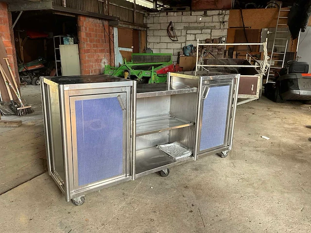 Rvs keuken - afbeelding 1 van  6