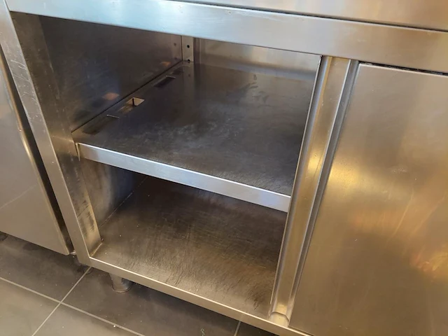 Rvs koel en warmhoudkast - afbeelding 6 van  11