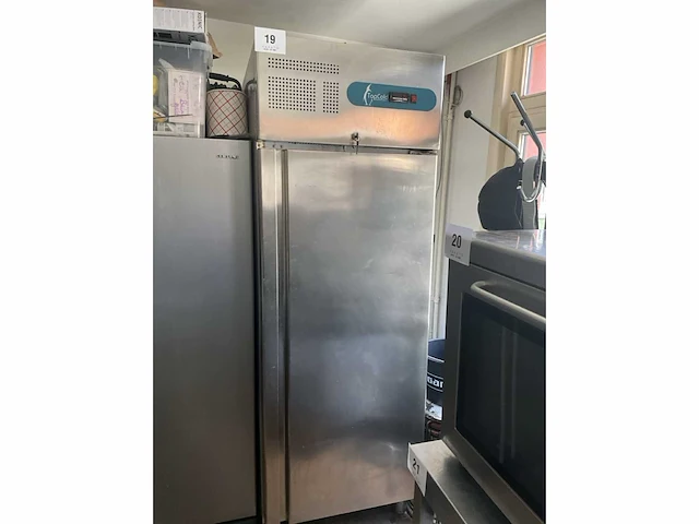 Rvs koelkast topcold tccp-701-l - afbeelding 1 van  5