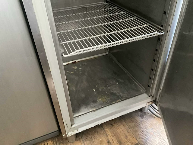 Rvs koelkast topcold tccp-701-l - afbeelding 5 van  5