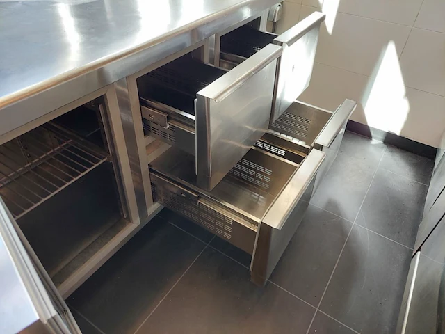 Rvs koeltafel - afbeelding 5 van  8