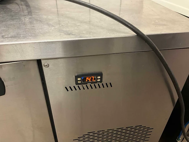 Rvs koelwerkbank – 4 laden + 2 deuren - afbeelding 9 van  10