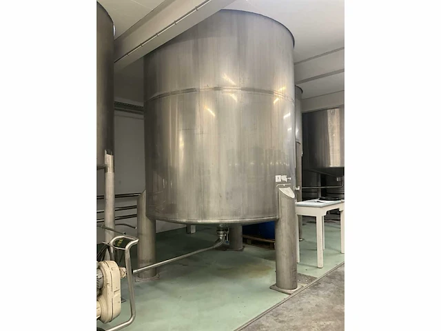 Rvs mengketel 10 ton inhoud - afbeelding 7 van  14