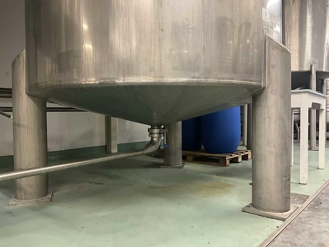 Rvs mengketel 10 ton inhoud - afbeelding 12 van  14