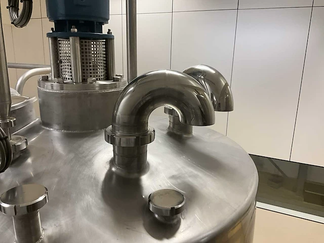 Rvs mengketel 2000 liter inhoud siersema ft-t02 - afbeelding 9 van  17
