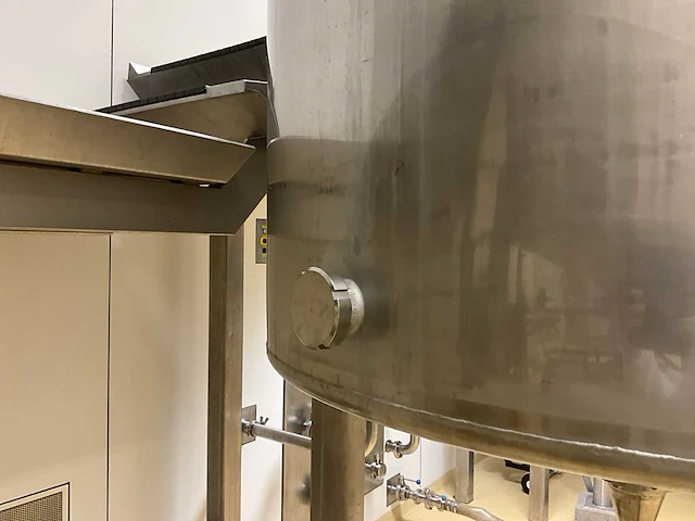 Rvs mengketel 2000 liter inhoud siersema ft-t02 - afbeelding 12 van  17