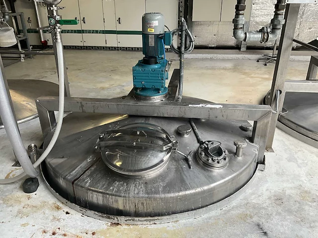 Rvs mengketel 5 ton inhoud - afbeelding 2 van  16