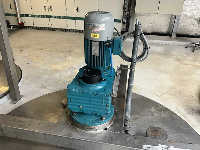 Rvs mengketel 5 ton inhoud - afbeelding 3 van  16