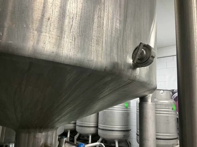 Rvs mengketel 5 ton inhoud - afbeelding 16 van  17