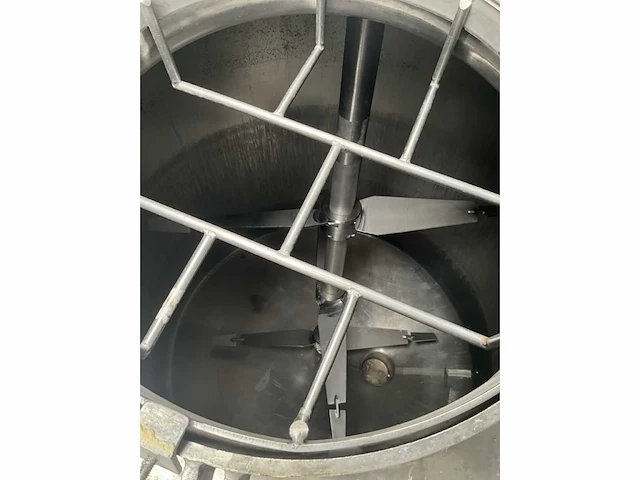 Rvs mengketel 5 ton inhoud - afbeelding 8 van  17