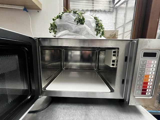 Rvs microgolfoven metro proffesional - afbeelding 2 van  3