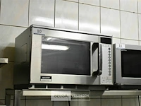 Rvs microwave sharp 2100w type 25at - afbeelding 1 van  2