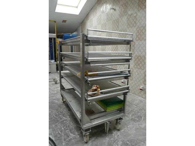 Rvs mobiel broodrek - afbeelding 1 van  4