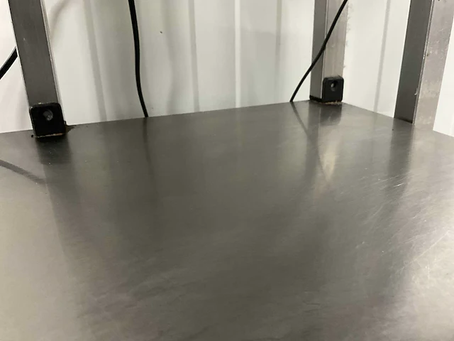 Rvs opstand - afbeelding 4 van  5