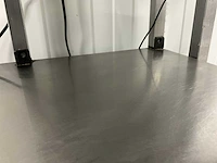 Rvs opstand - afbeelding 4 van  5