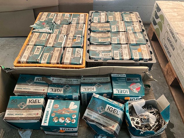 Rvs patio clips (1550×) - afbeelding 4 van  9