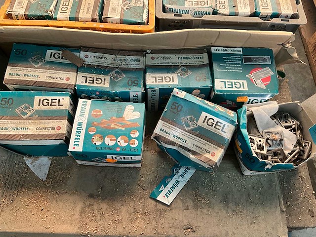 Rvs patio clips (1550×) - afbeelding 5 van  9