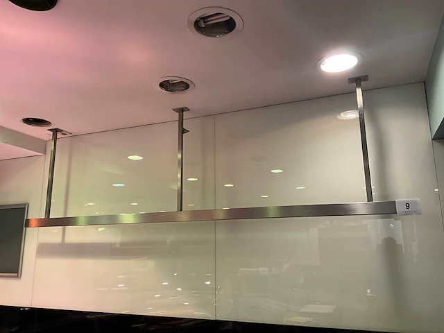 Rvs plafondrek - afbeelding 1 van  5