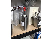 Rvs pomp saus - afbeelding 3 van  3