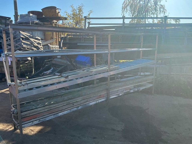 Rvs rek - afbeelding 2 van  5