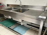 Rvs spoeltafel voorzien van 2 spoelbakken - afbeelding 2 van  4