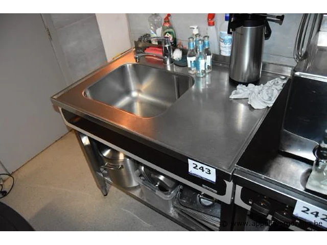 Rvs spoeltafel - afbeelding 1 van  1
