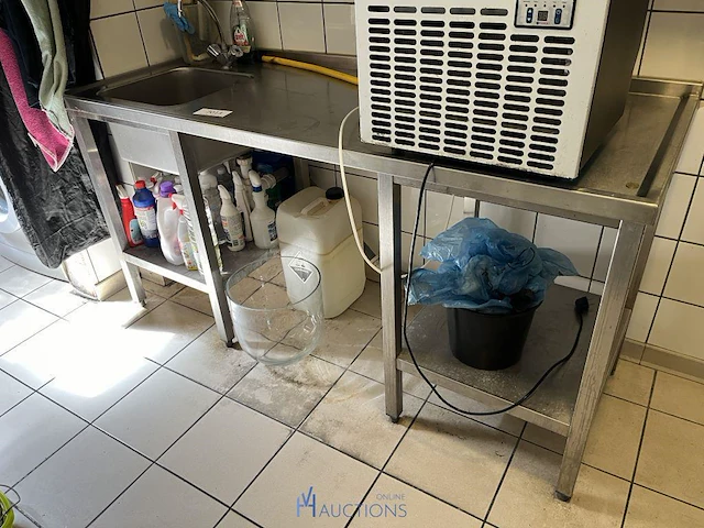 Rvs spoel/werktafel - afbeelding 1 van  4