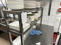 Rvs tafel + opbouw - afbeelding 2 van  3