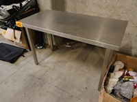 Rvs tafel - afbeelding 2 van  3