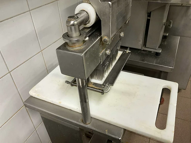 Rvs vleesprikmachine tender star - afbeelding 6 van  6
