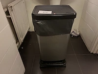 Rvs vuilnisbak - afbeelding 1 van  1