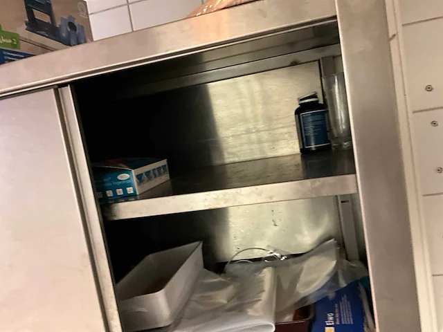 Rvs wand-hangkast - afbeelding 3 van  4