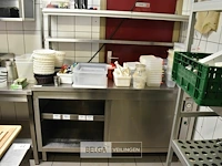 Rvs warmte werkbank 2 schuifdeuren 160x70x90 (niet werkend) - afbeelding 1 van  2