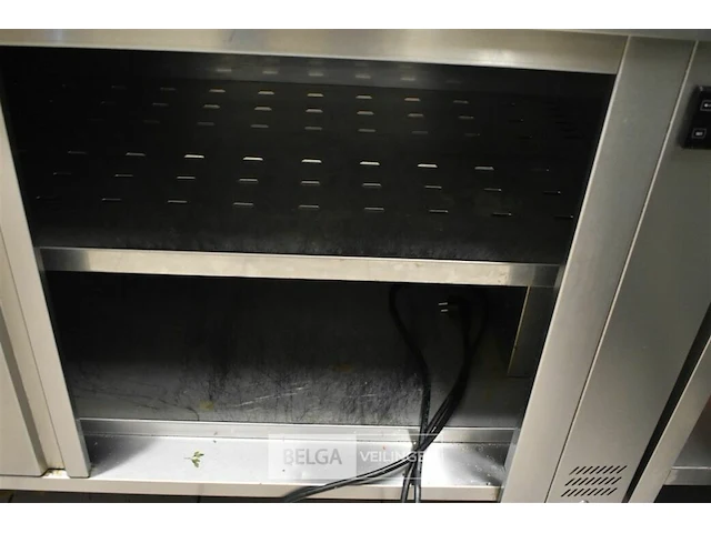 Rvs warmte werkbank met chefrek 2 schuifdeuren 160x70x85/156 - afbeelding 3 van  3