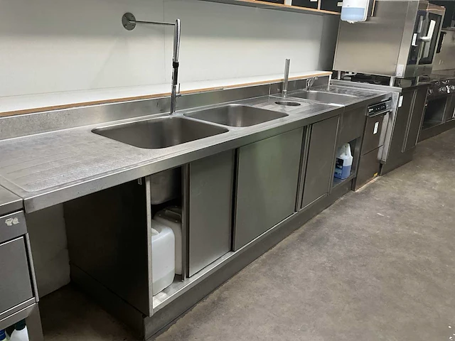 Rvs wastafel (2x) - afbeelding 1 van  8