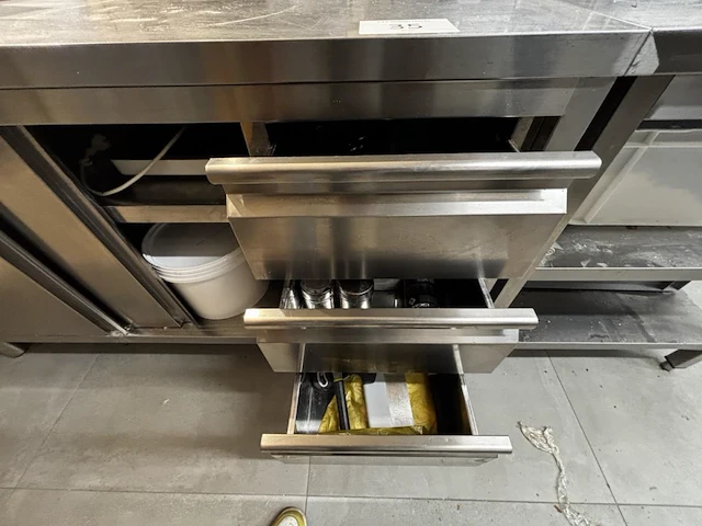 Rvs werkstation - afbeelding 2 van  7